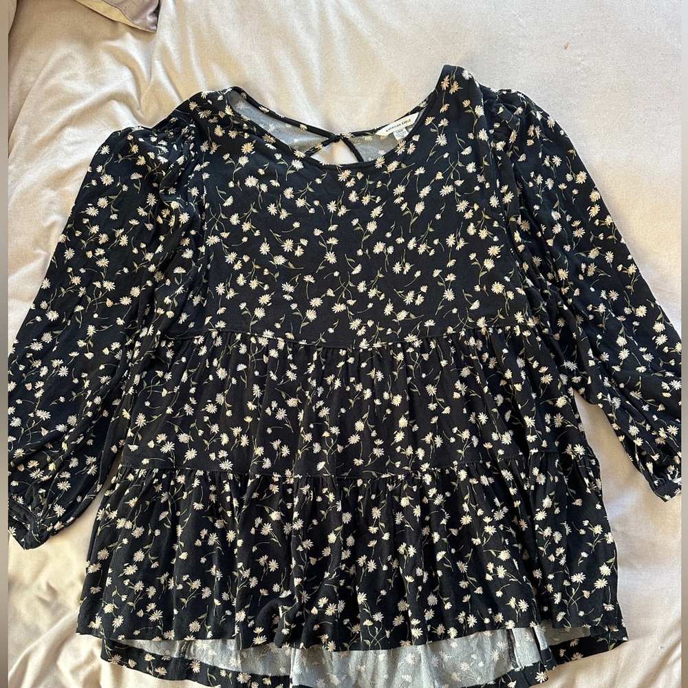 American Eagle Outfitters Black Floral Blouse